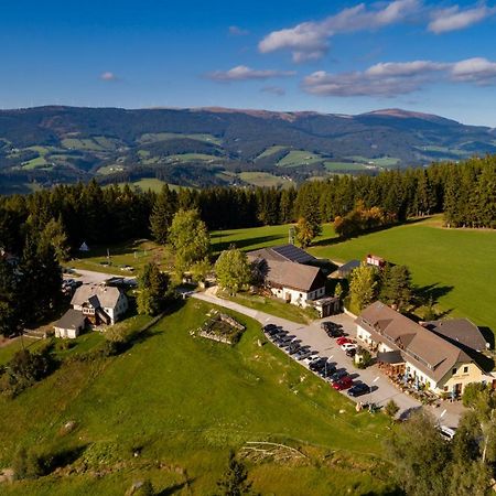 Gasthof Pension Orthofer Sankt Jakob im Walde Exterior foto